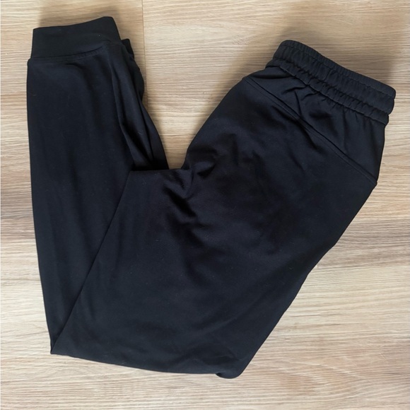 lululemon athletica Pants - LULULEMON Black Elastic Waist Jogger Pants. Size 2 Square Dot. EUC. Like new!